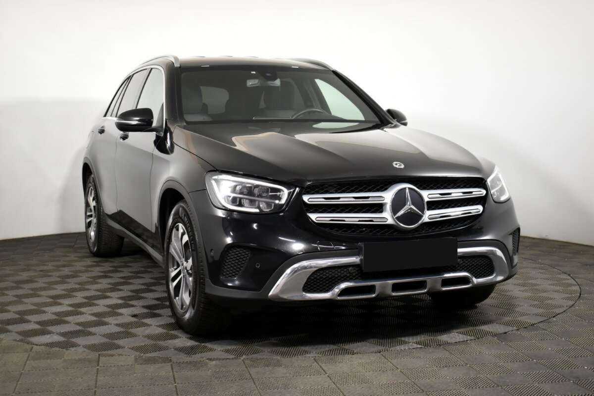 Mercedes-Benz GLC с пробегом — 2021 год. Фото: #2