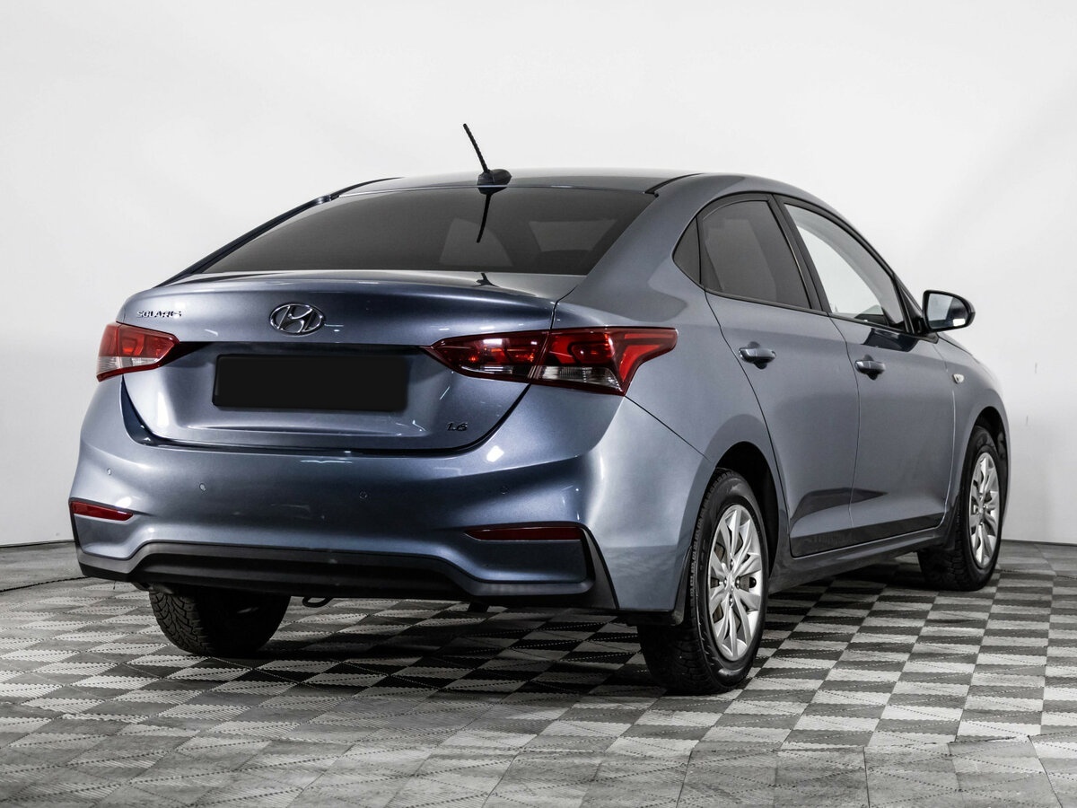 Hyundai Solaris с пробегом — 2017 год. Фото: #3