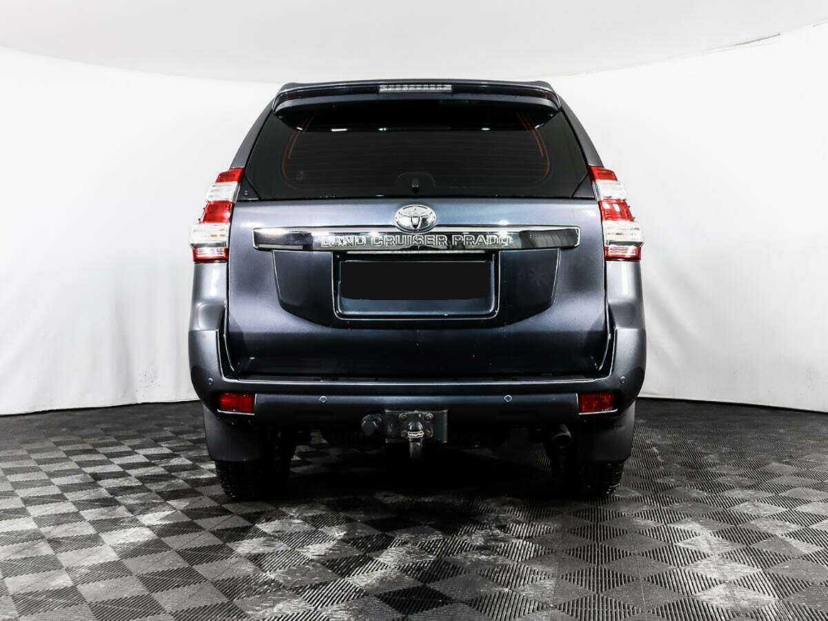 Toyota Land Cruiser Prado с пробегом — 2015 год. Фото: #5