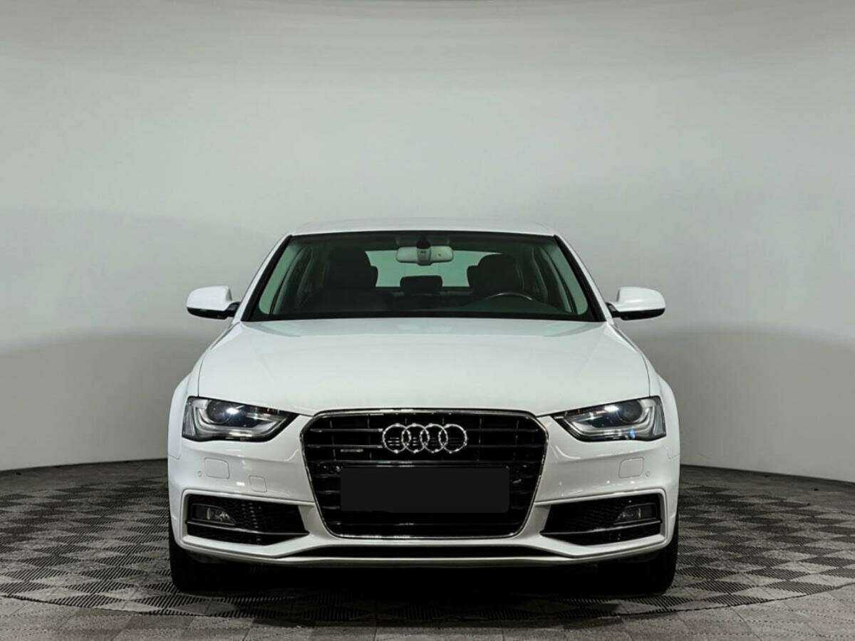 Audi A4 с пробегом — 2013 год. Фото: #1