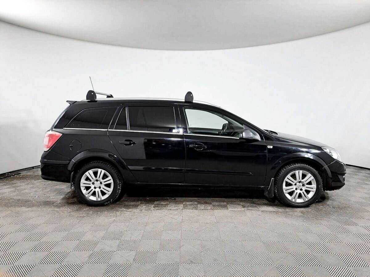 Opel Astra с пробегом — 2008 год. Фото: #3