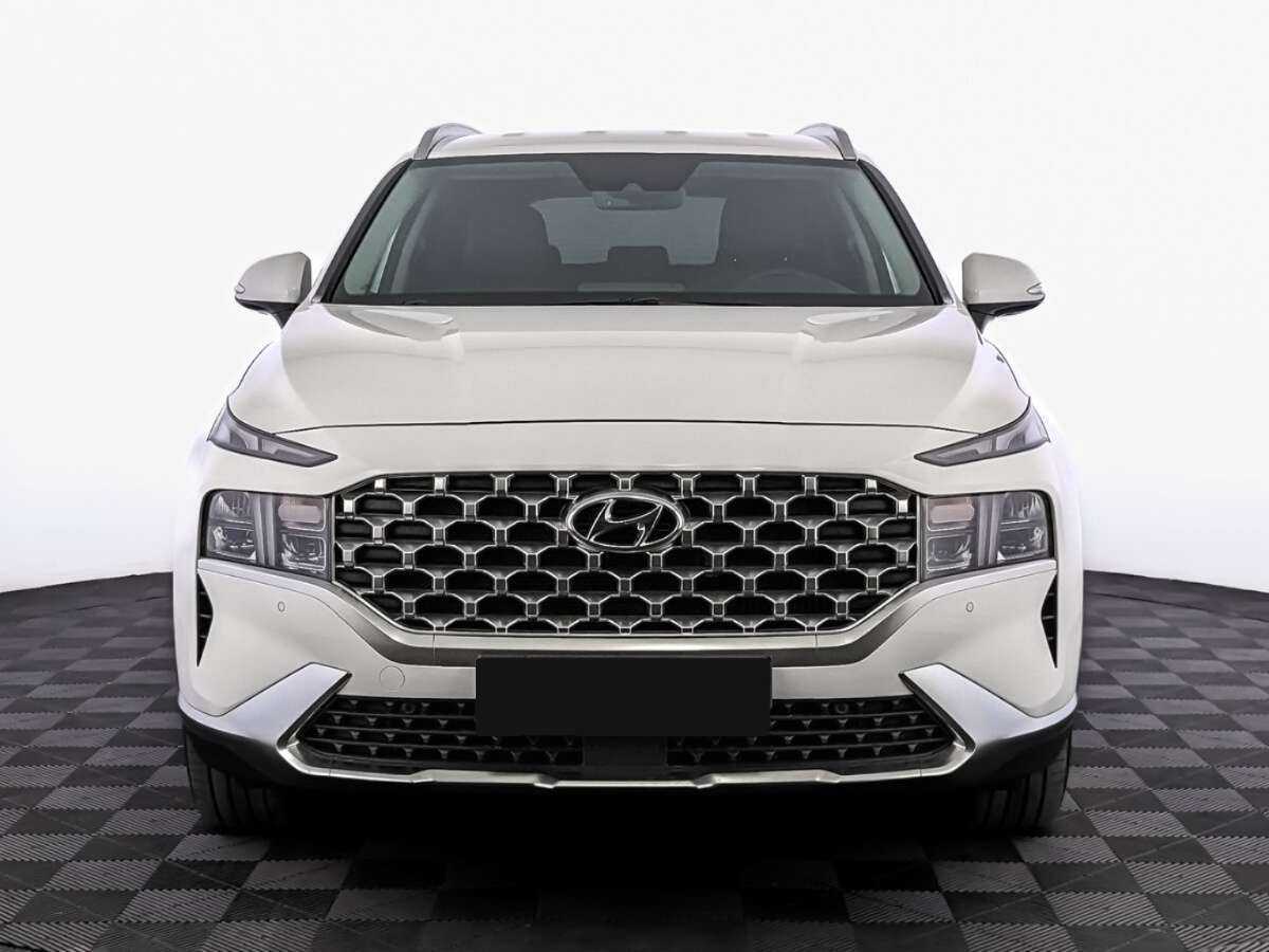 Hyundai Santa Fe с пробегом — 2022 год. Фото: #1