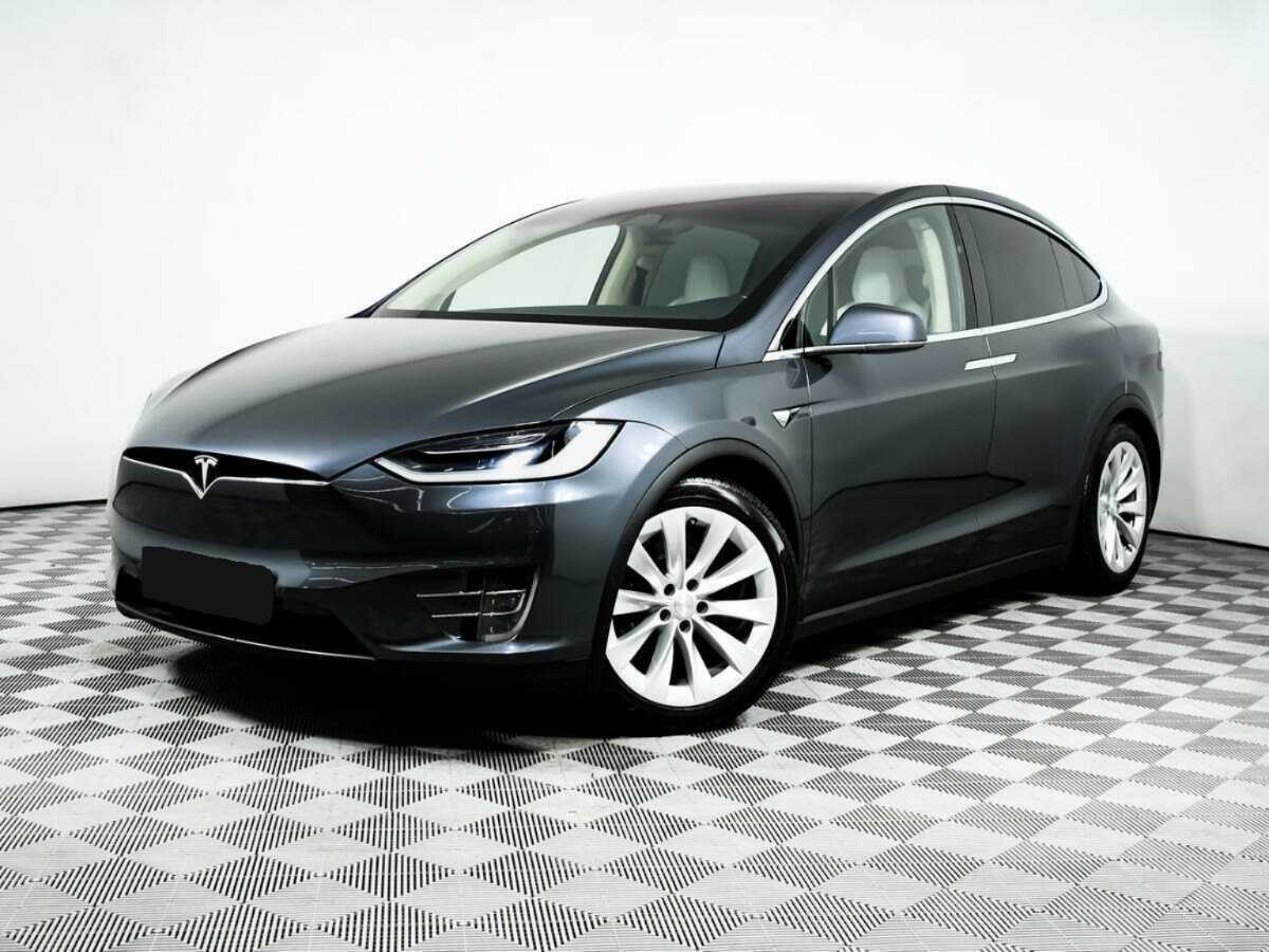 Tesla Model X с пробегом — 2018 год. Посмотреть фото