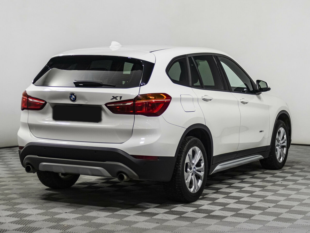 BMW X1 с пробегом — 2016 год. Фото: #3