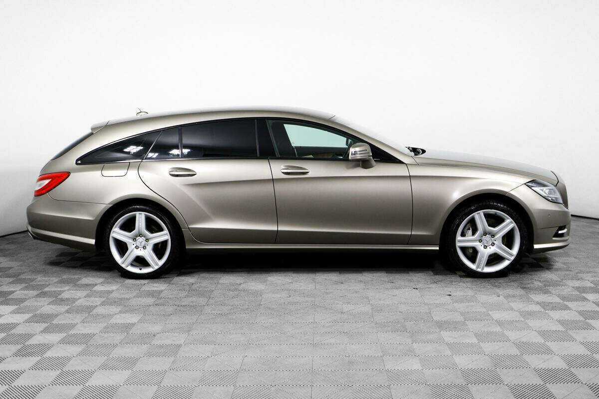Mercedes-Benz CLS с пробегом — 2013 год. Фото: #3