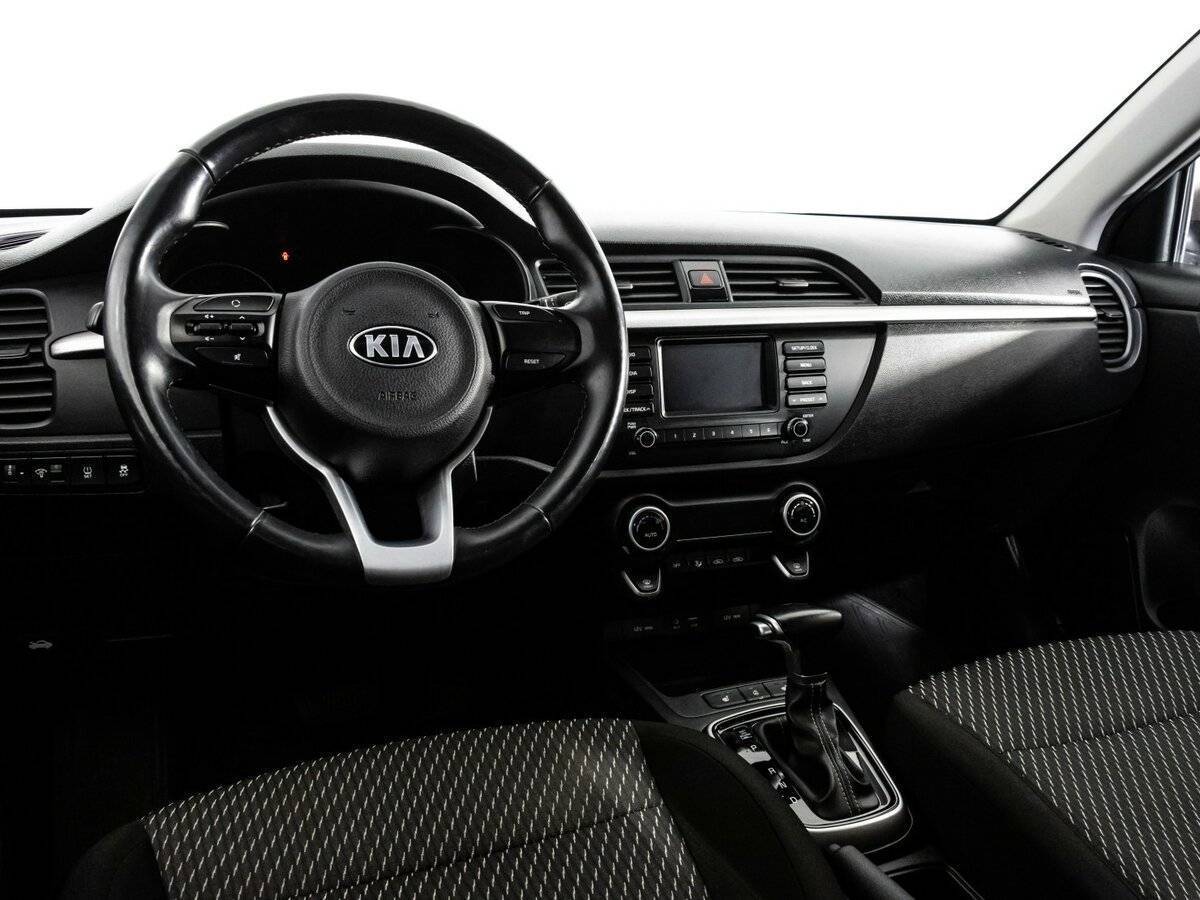 Kia Rio с пробегом — 2018 год. Фото: #10
