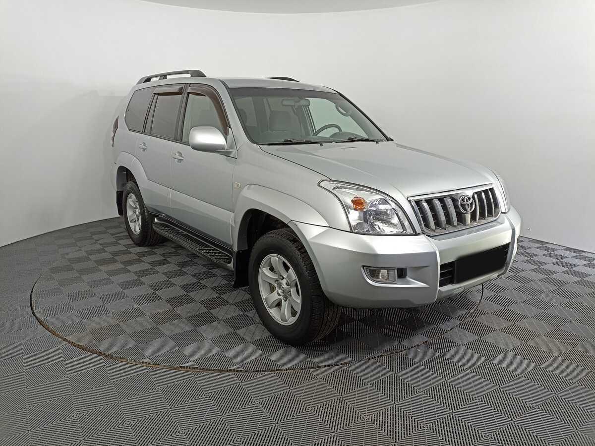 Toyota Land Cruiser Prado с пробегом — 2007 год. Фото: #2