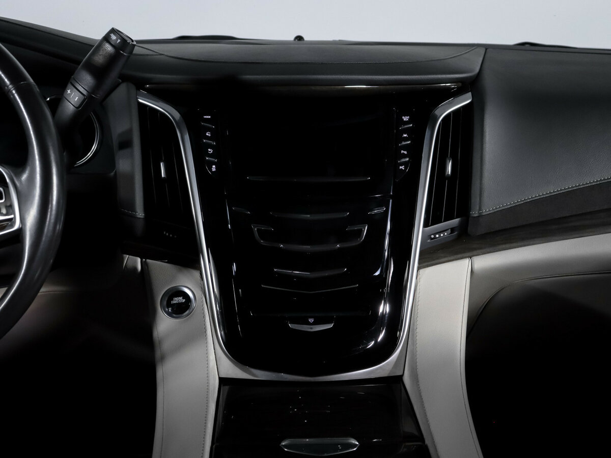 Cadillac Escalade с пробегом — 2019 год. Фото: #12