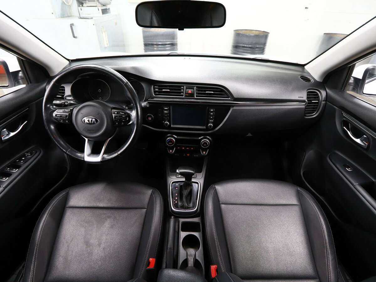 Kia Rio с пробегом — 2018 год. Фото: #12