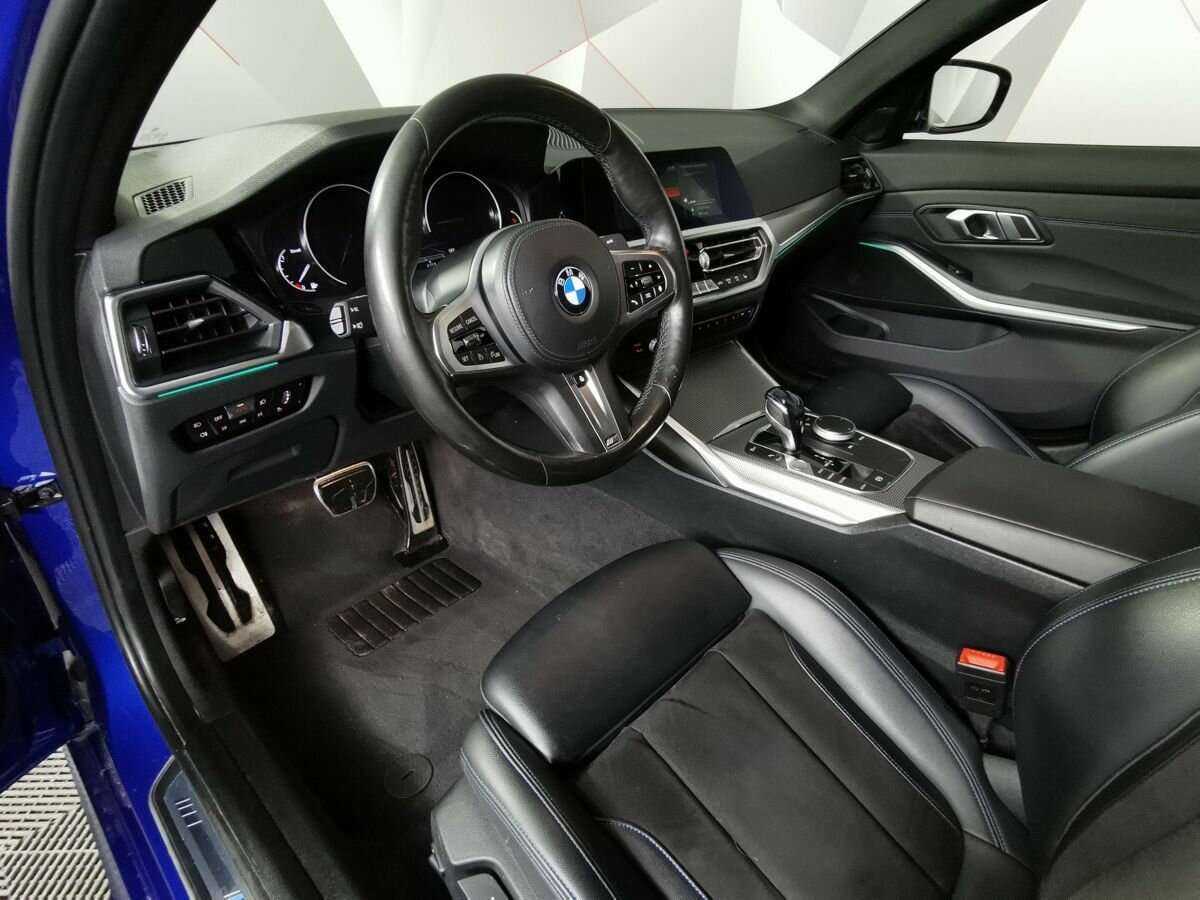 BMW 3 серии с пробегом — 2019 год. Фото: #13