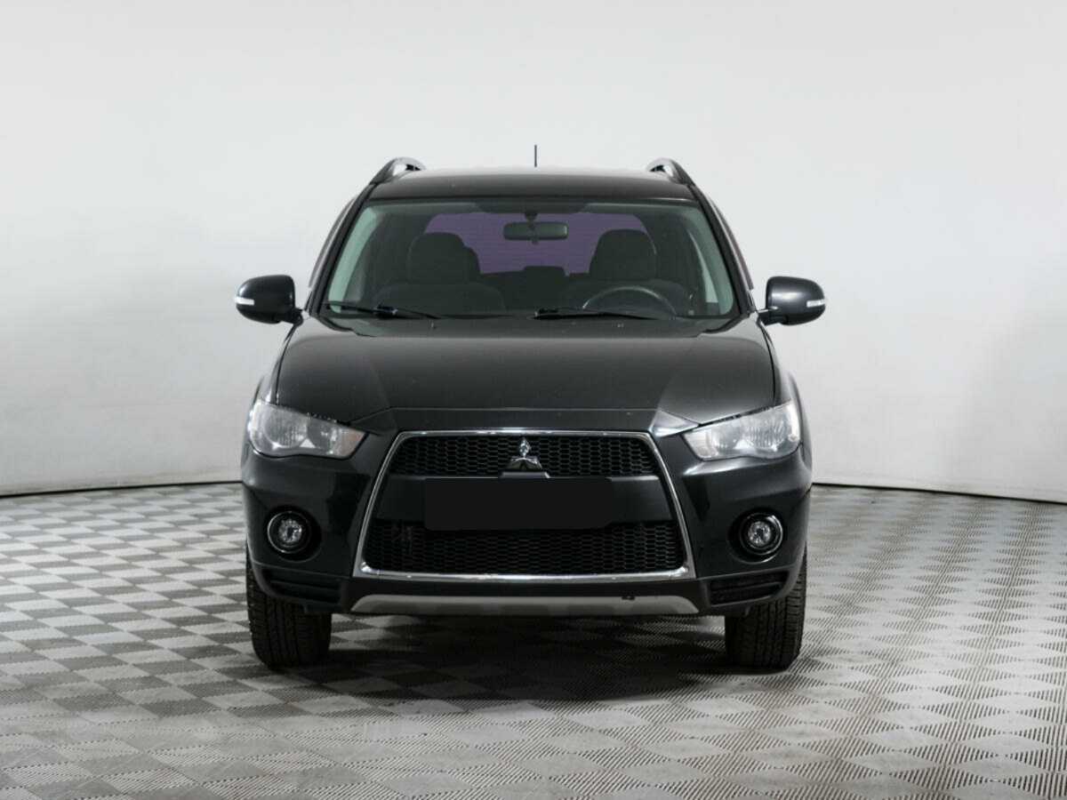 Mitsubishi Outlander с пробегом — 2010 год. Фото: #1