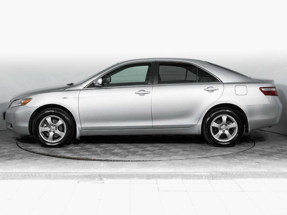 Toyota Camry с пробегом — 2006 год. Фото: #7