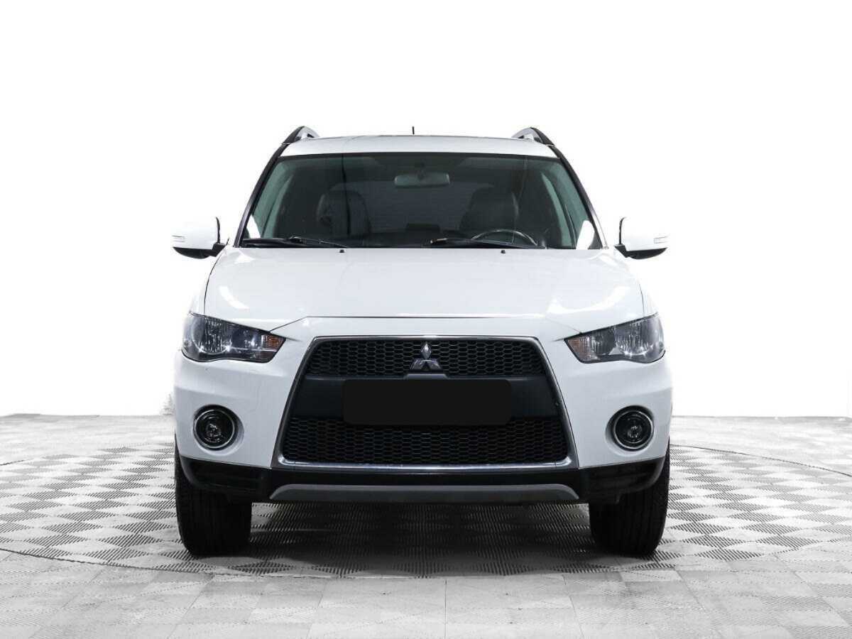 Mitsubishi Outlander с пробегом — 2010 год. Посмотреть фото