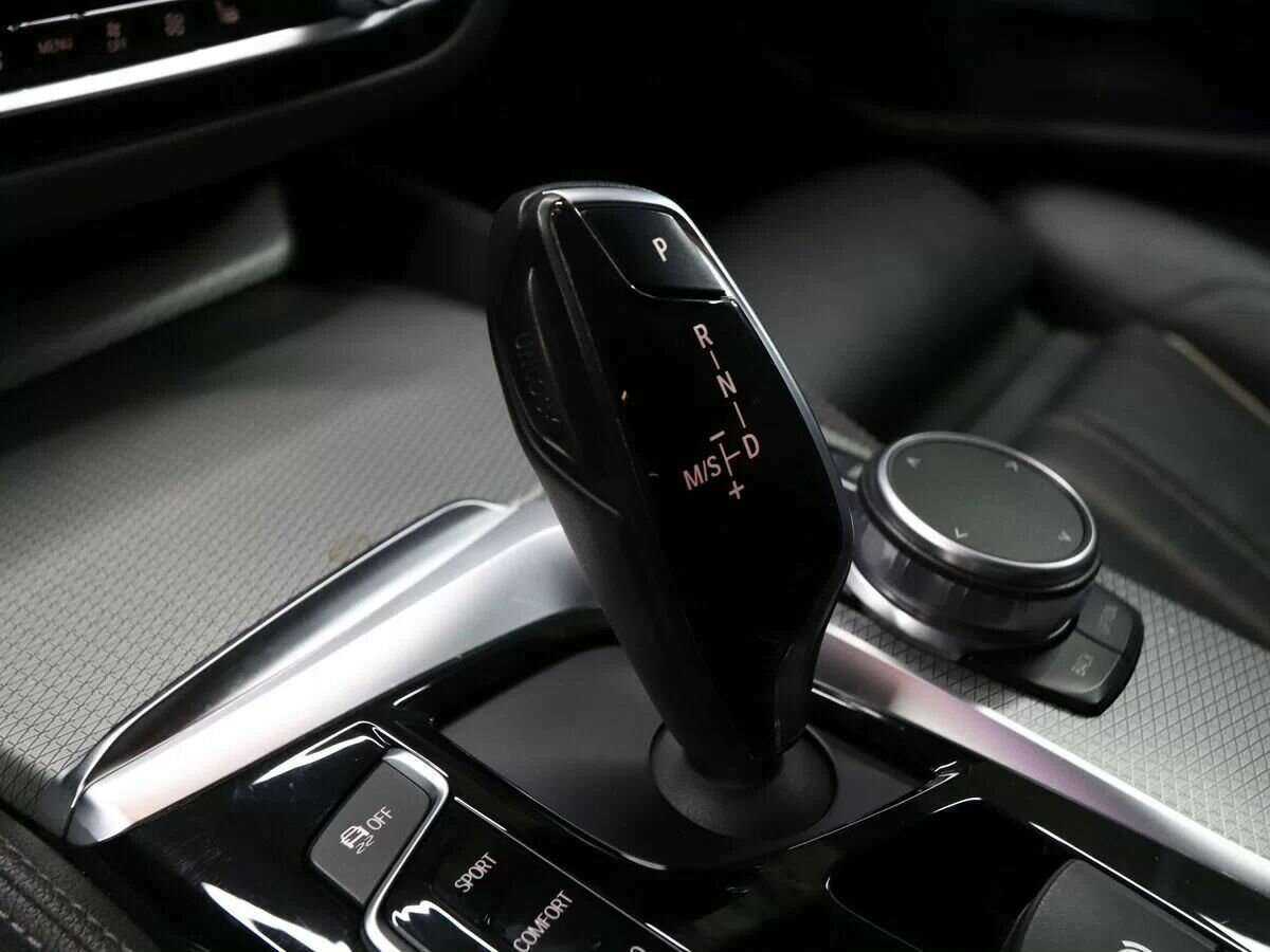 BMW 5 серии с пробегом — 2018 год. Фото: #9