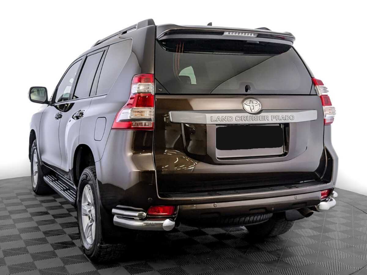 Toyota Land Cruiser Prado с пробегом — 2017 год. Фото: #6