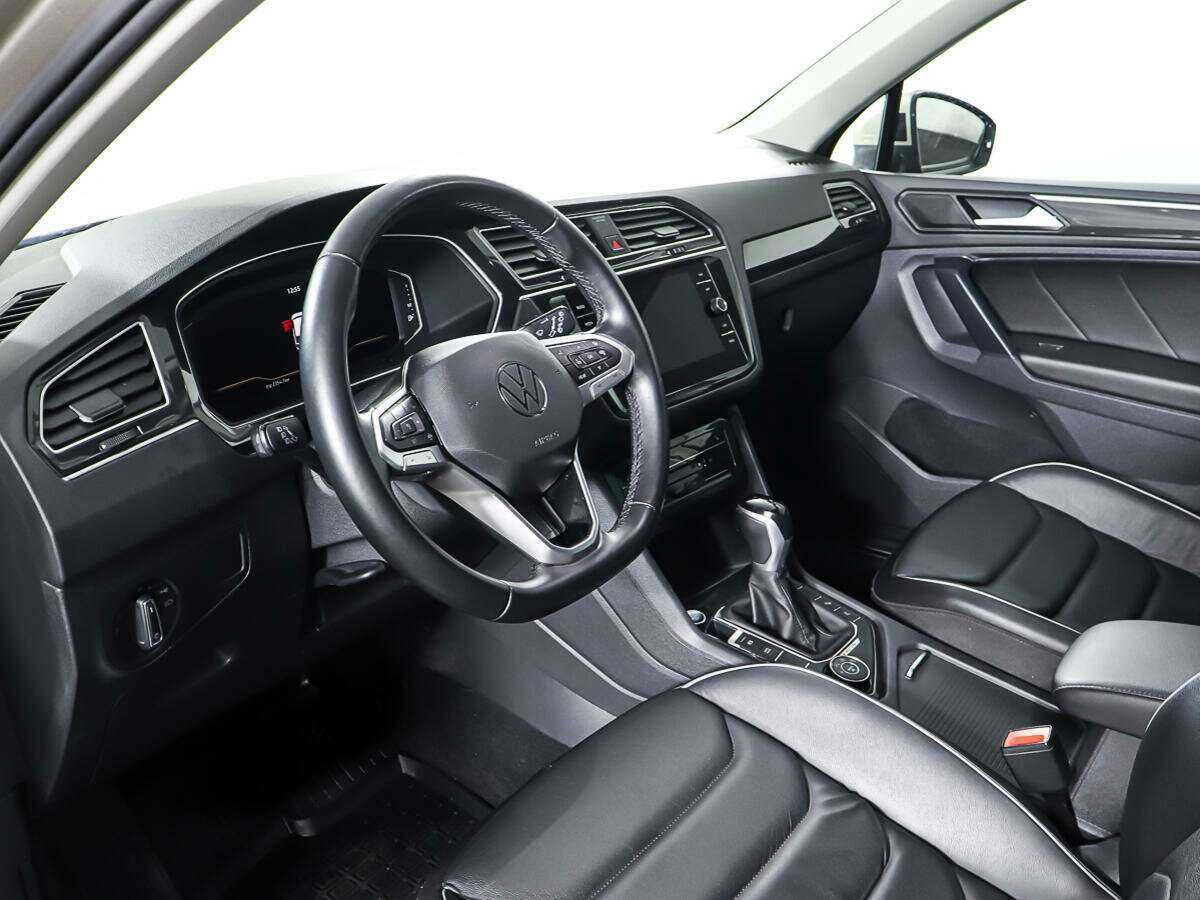 Volkswagen Tiguan с пробегом — 2021 год. Фото: #10