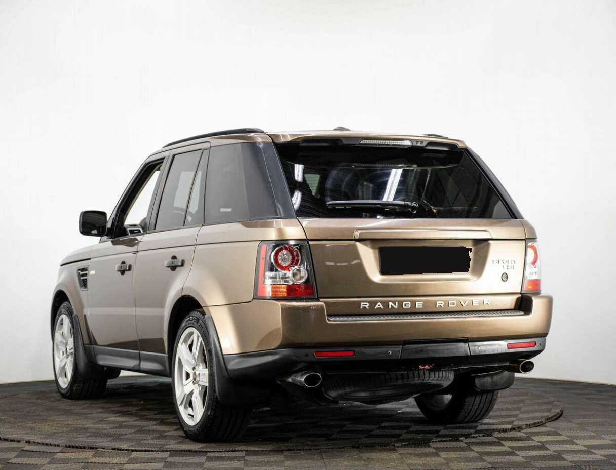 Land Rover Range Rover Sport с пробегом — 2010 год. Фото: #3