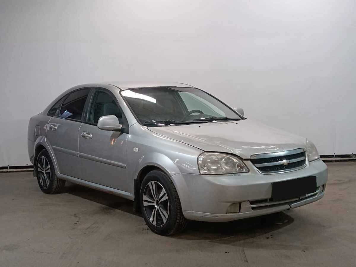 Chevrolet Lacetti с пробегом — 2011 год. Фото: #2