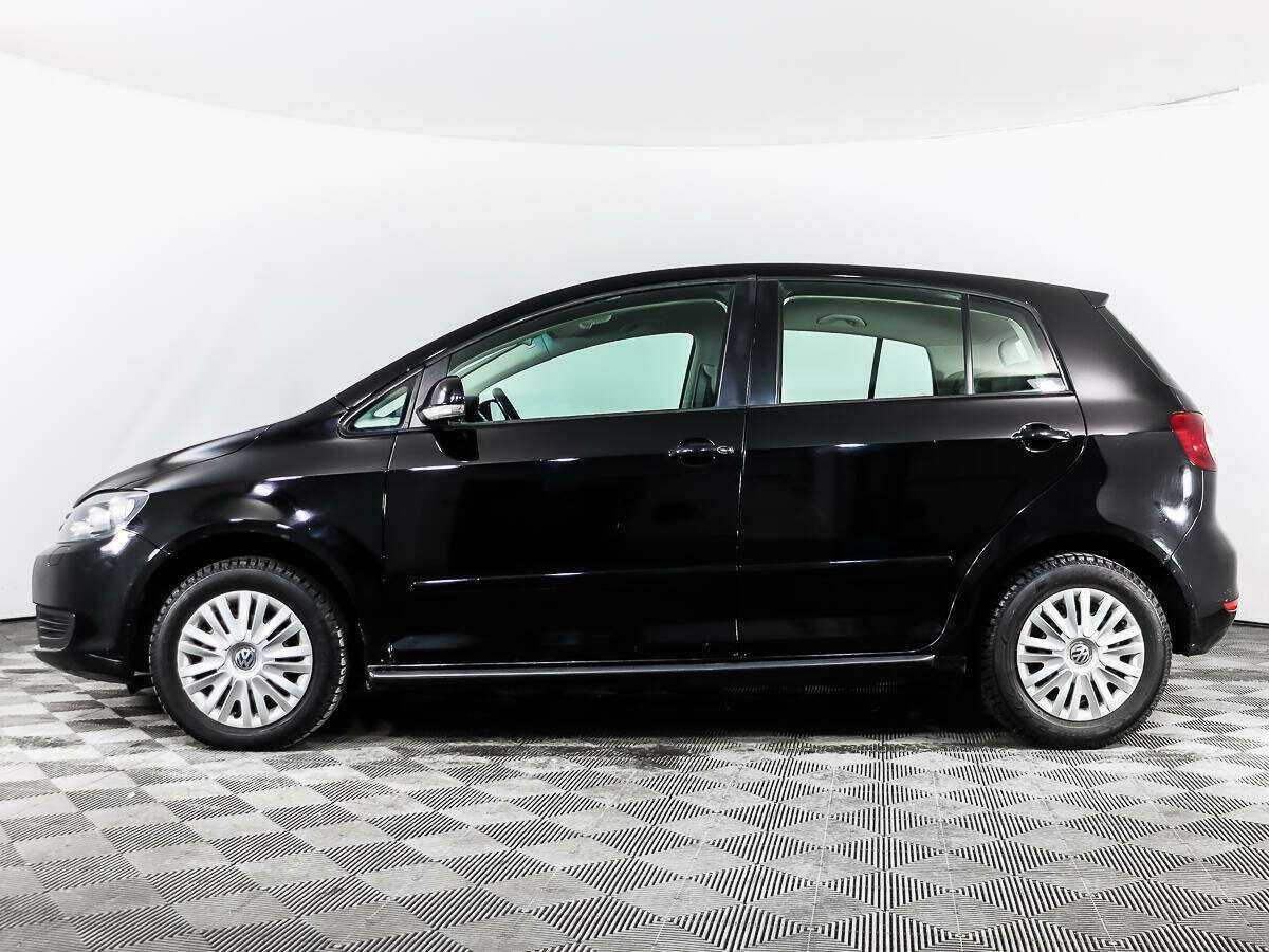 Volkswagen Golf Plus с пробегом — 2011 год. Фото: #7