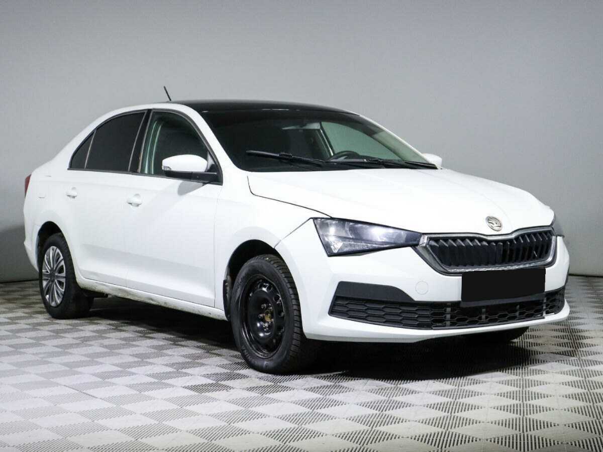 Skoda Rapid с пробегом — 2021 год. Фото: #2