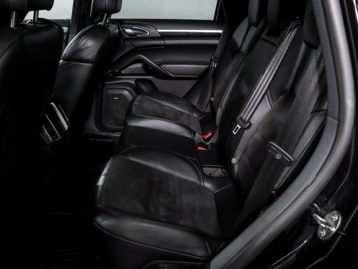 Porsche Cayenne с пробегом — 2017 год. Фото: #9