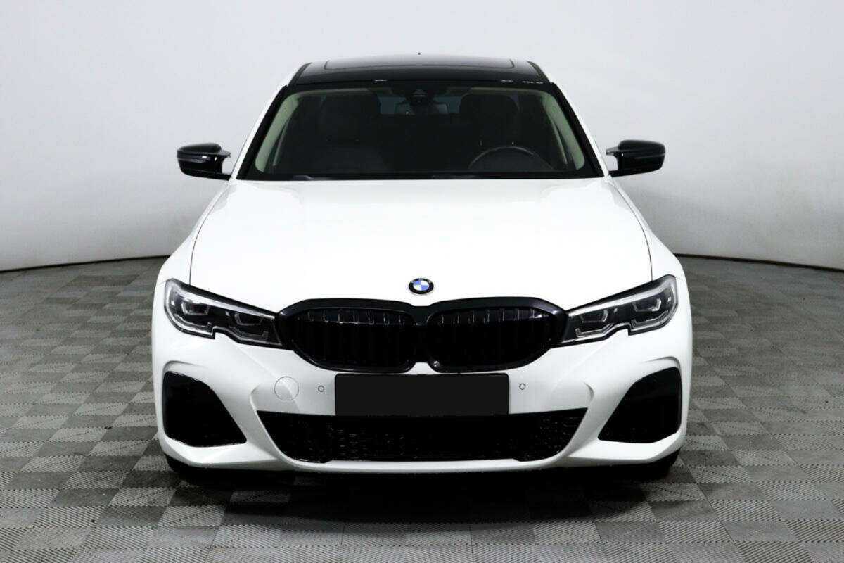 BMW 3 серии с пробегом — 2019 год. Фото: #0