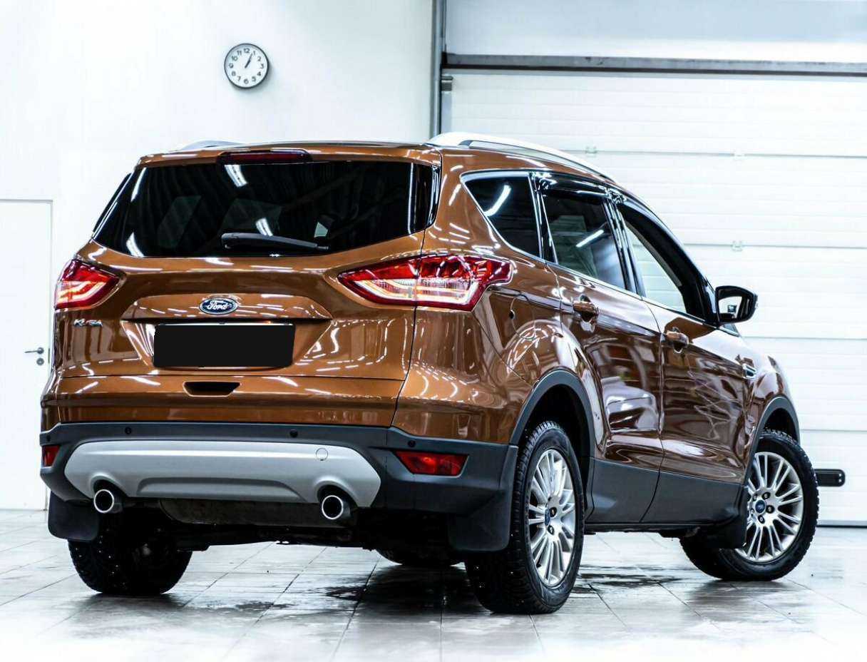 Ford Kuga с пробегом — 2013 год. Фото: #1