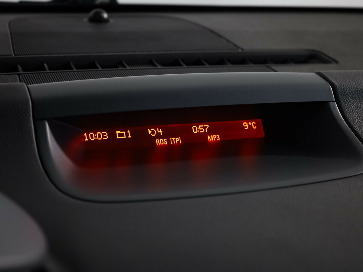 Opel Meriva с пробегом — 2011 год. Фото: #11