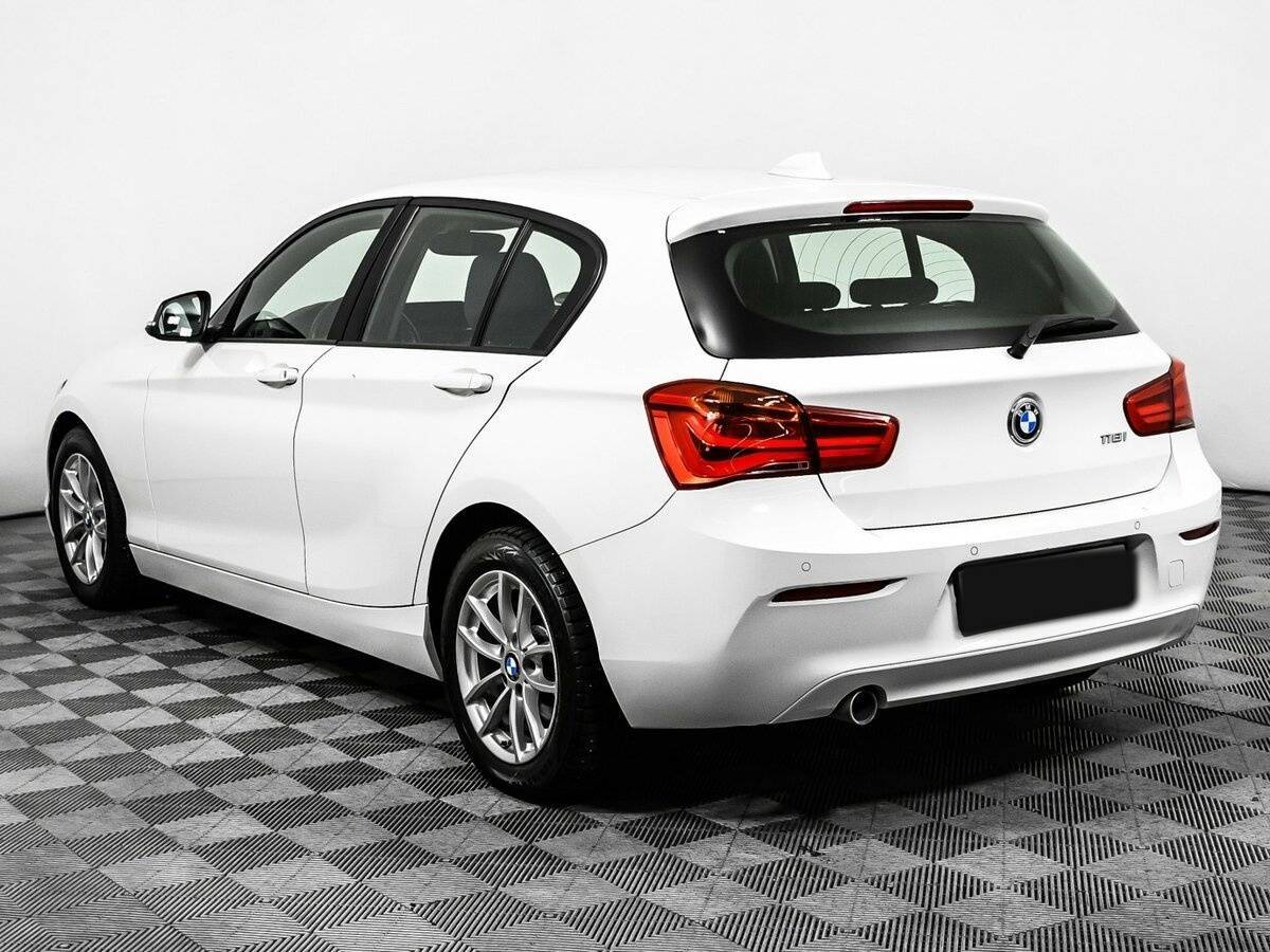 BMW 1 серии с пробегом — 2018 год. Фото: #6