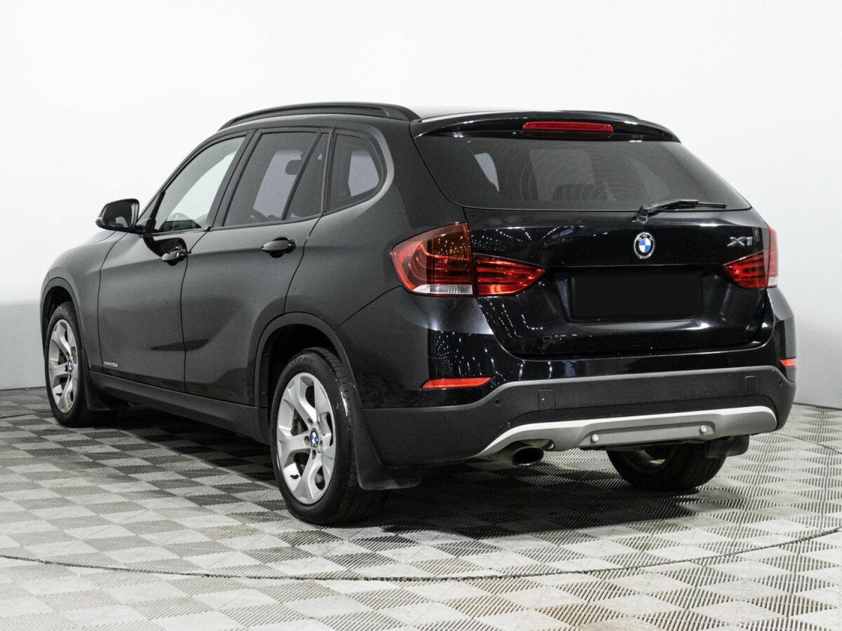BMW X1 с пробегом — 2014 год. Фото: #6