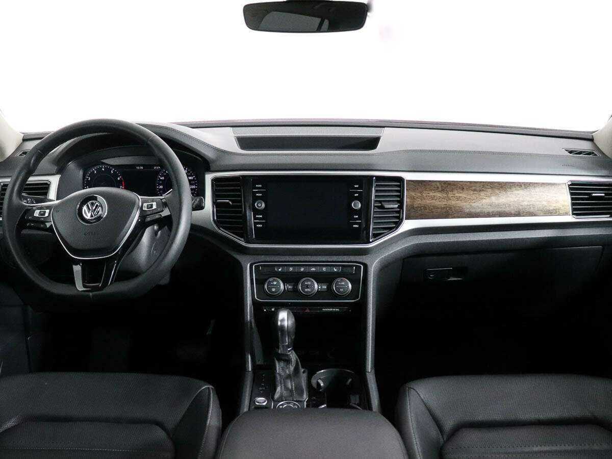 Volkswagen Teramont с пробегом — 2018 год. Фото: #10