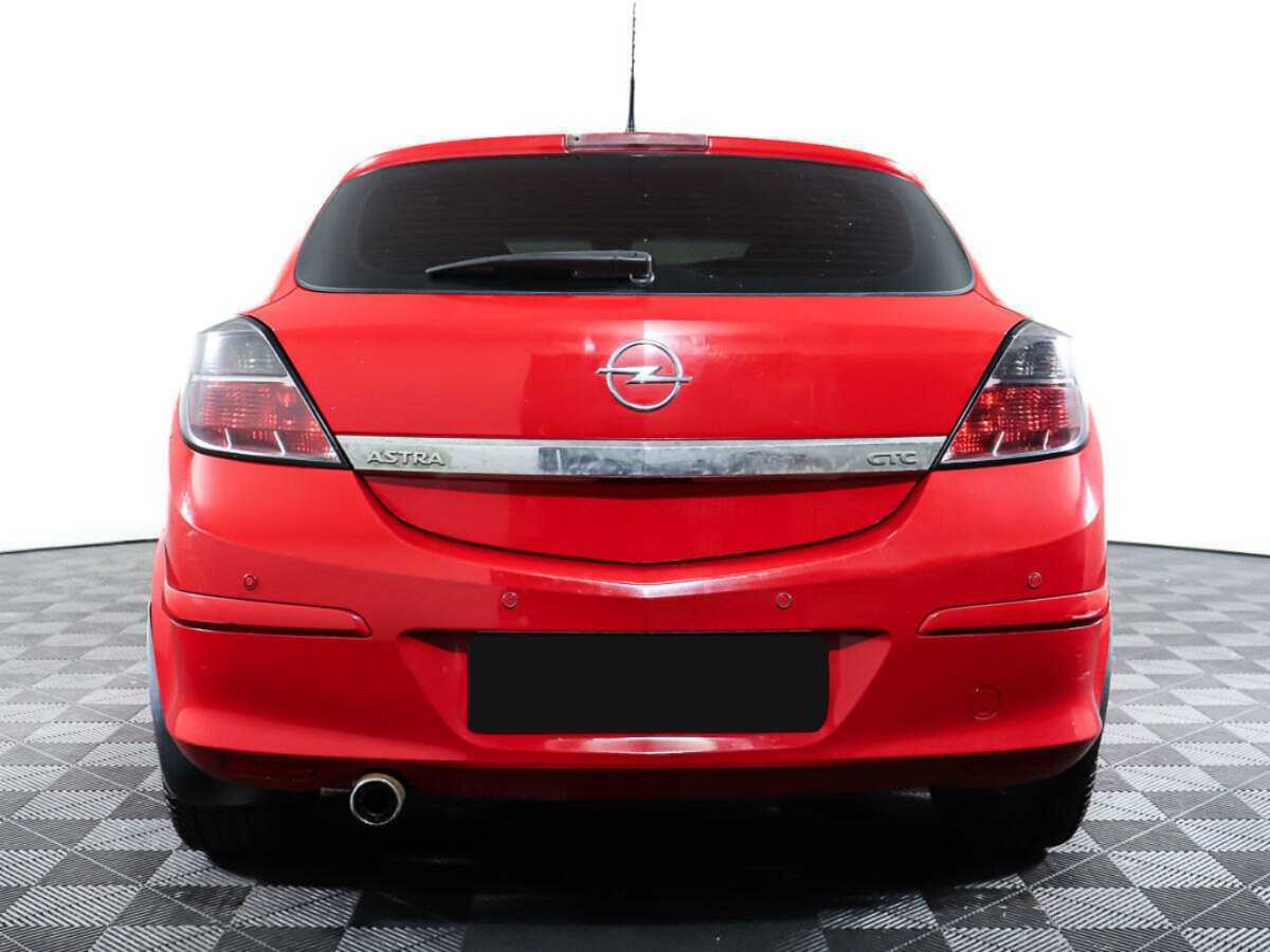 Opel Astra с пробегом — 2010 год. Фото: #5