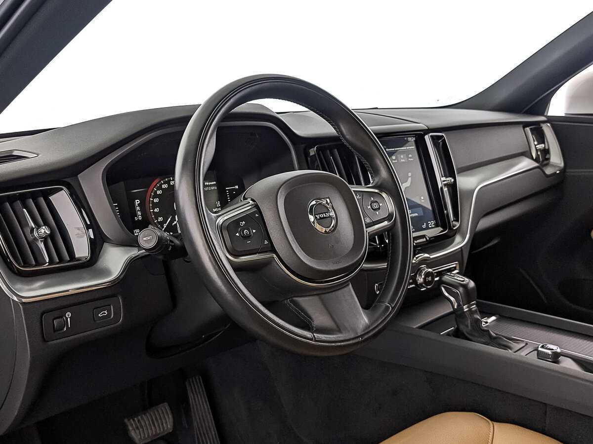 Volvo XC60 с пробегом — 2019 год. Фото: #14