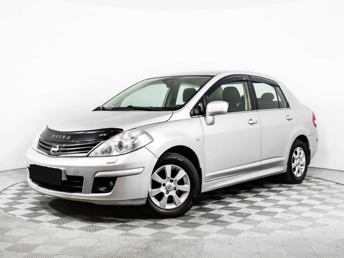 Nissan Tiida с пробегом — 2011 год. Посмотреть фото
