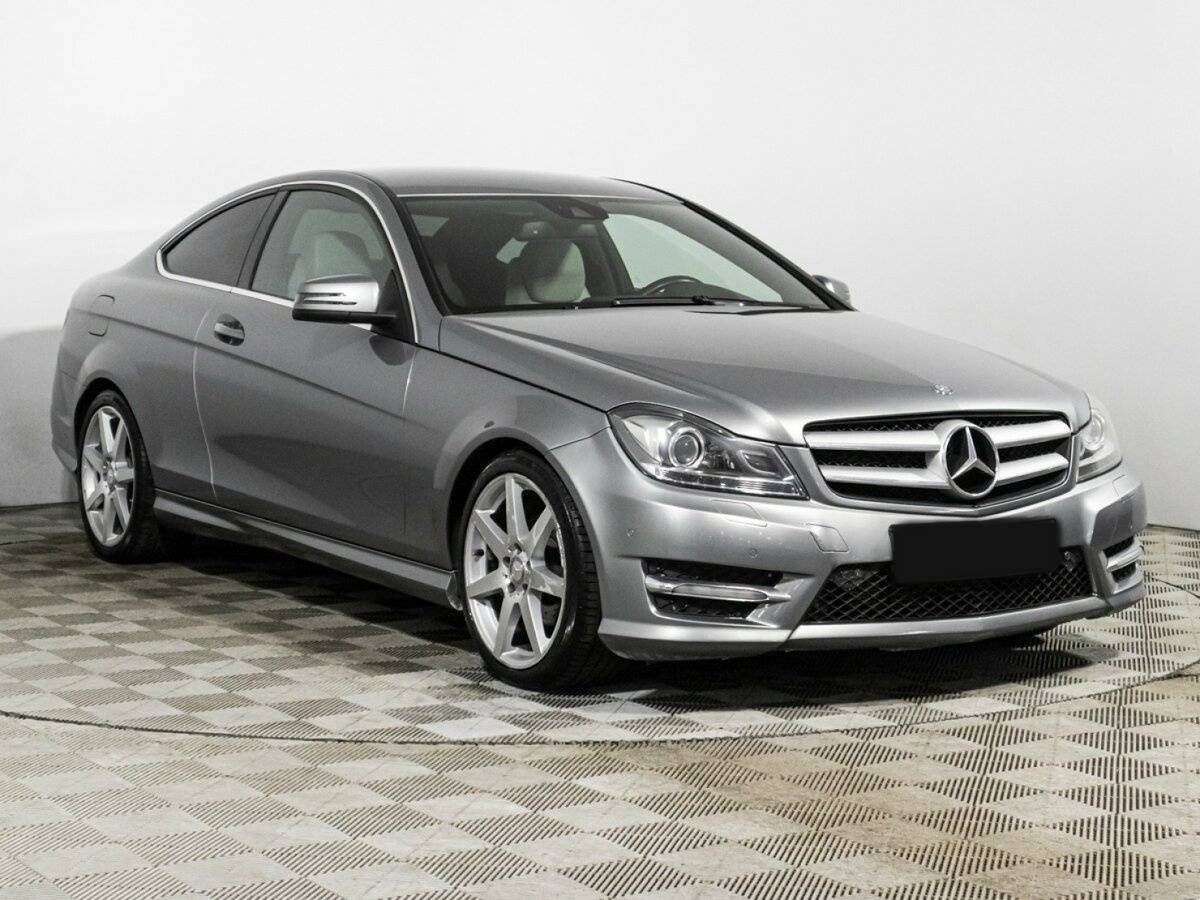 Mercedes-Benz C-Класс с пробегом — 2012 год. Фото: #2