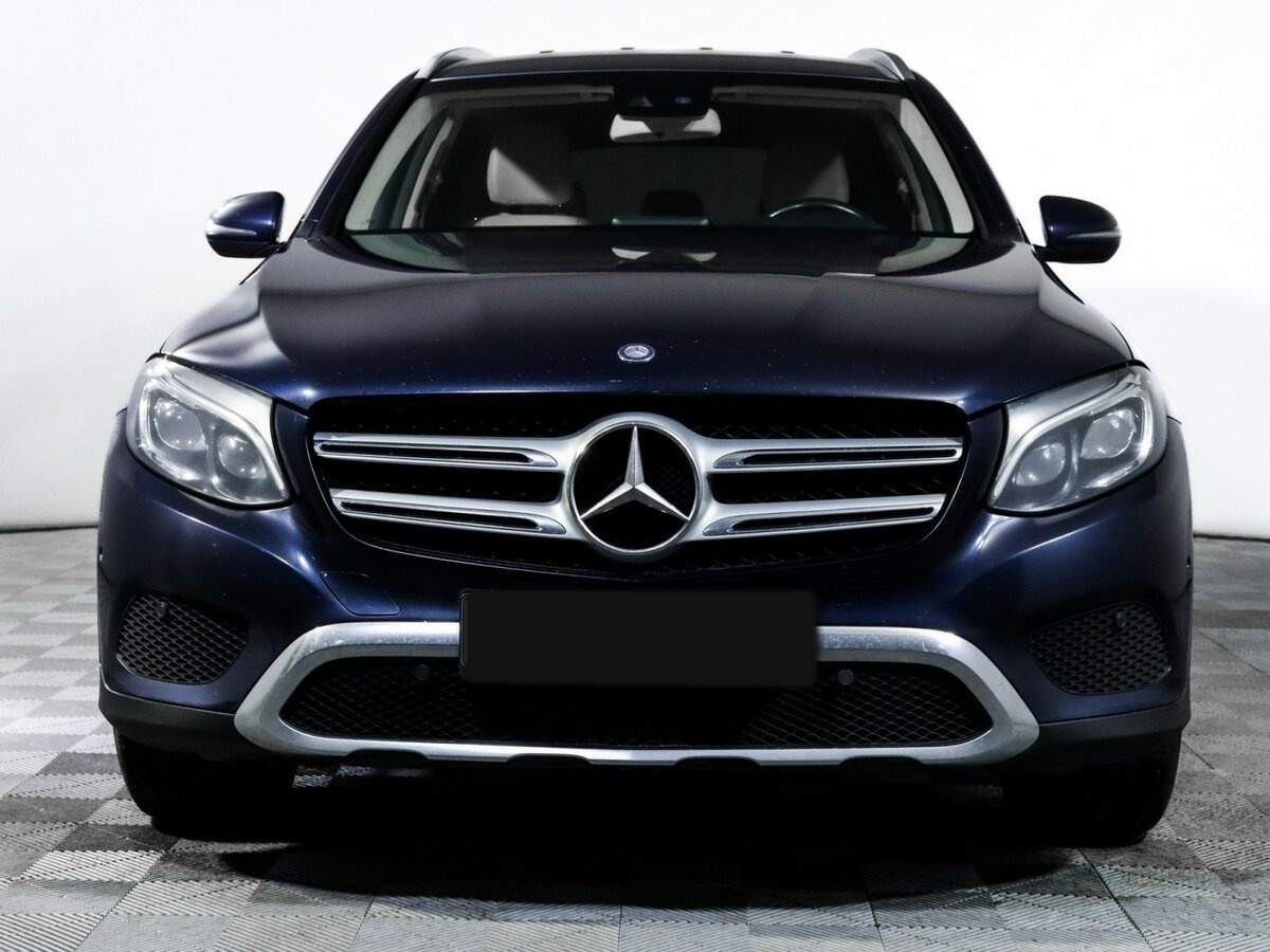 Mercedes-Benz GLC с пробегом — 2015 год. Фото: #1