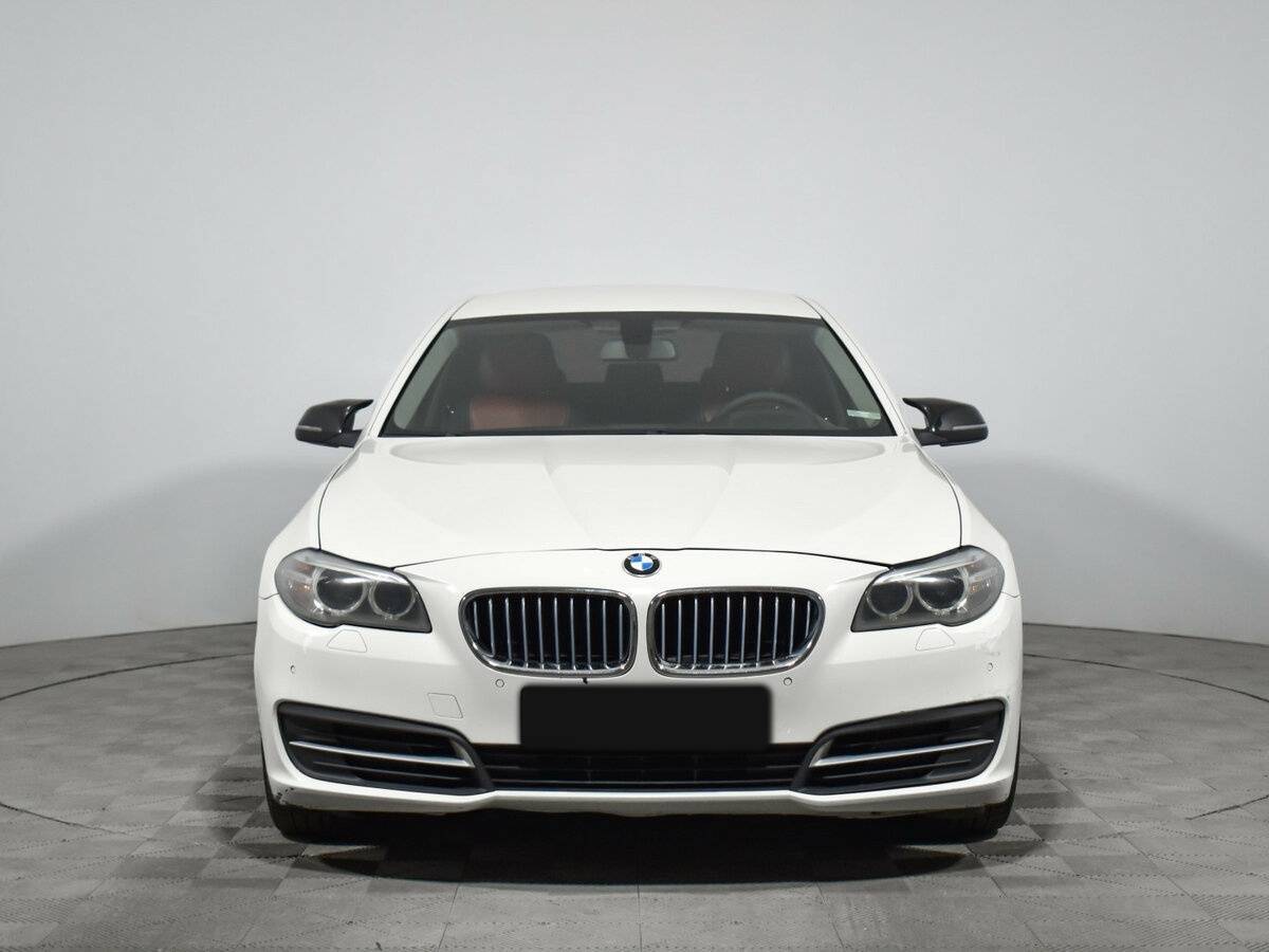 BMW 5 серии с пробегом — 2013 год. Фото: #1