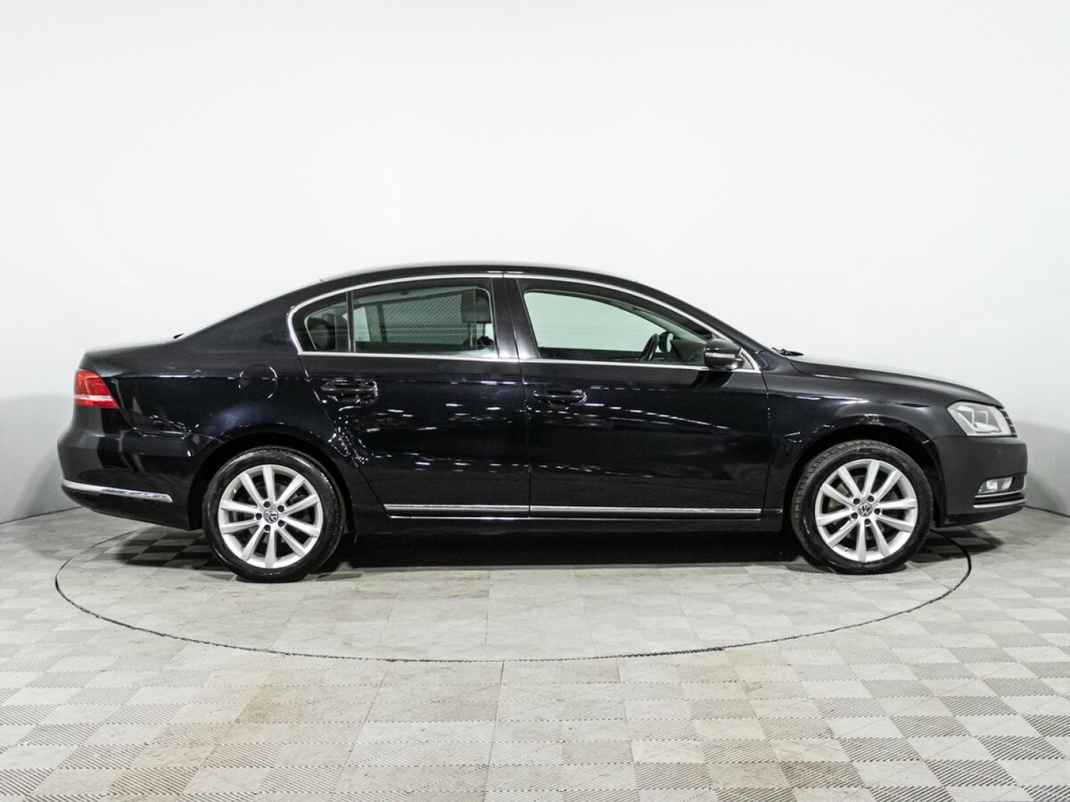 Volkswagen Passat с пробегом — 2011 год. Фото: #3