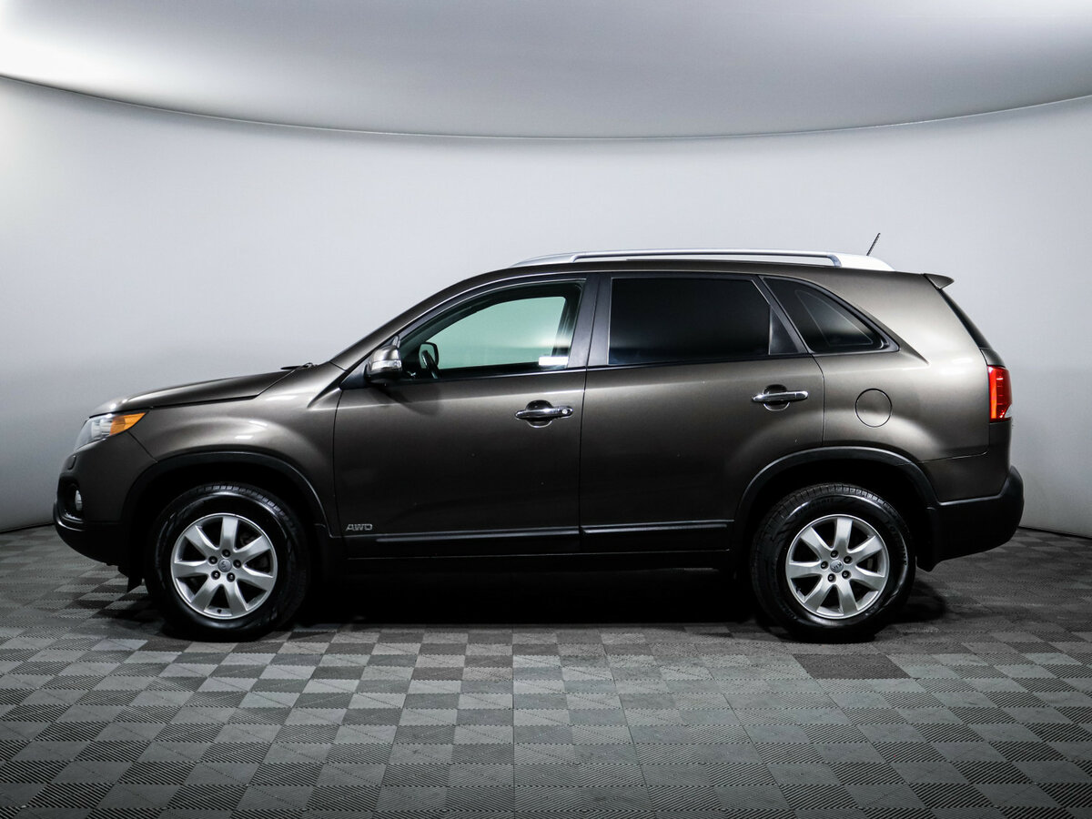 Kia Sorento с пробегом — 2011 год. Фото: #7