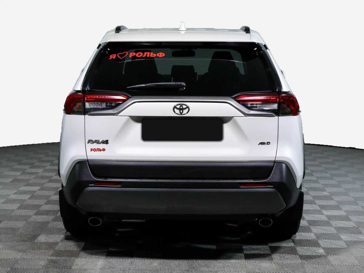 Toyota RAV4 с пробегом — 2020 год. Фото: #5