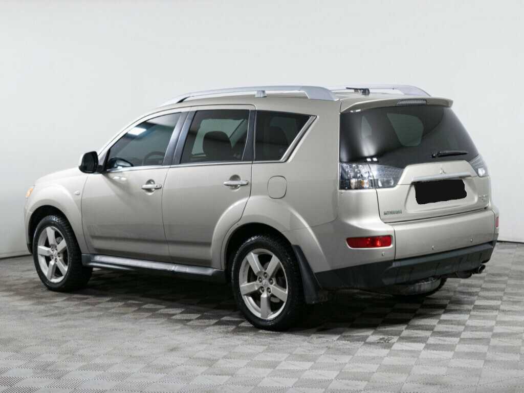 Mitsubishi Outlander с пробегом — 2008 год. Фото: #5
