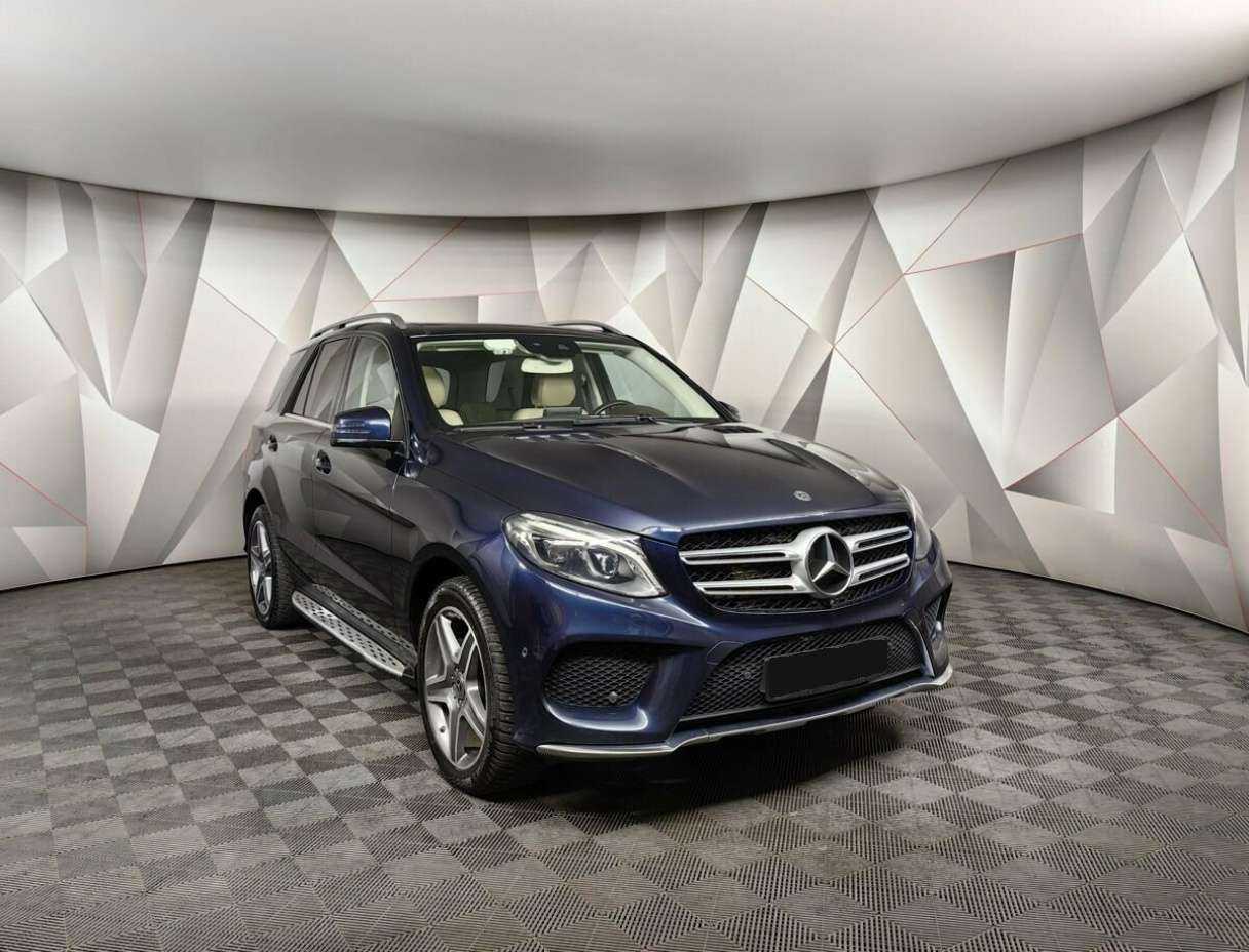 Mercedes-Benz GLE с пробегом — 2018 год. Фото: #2