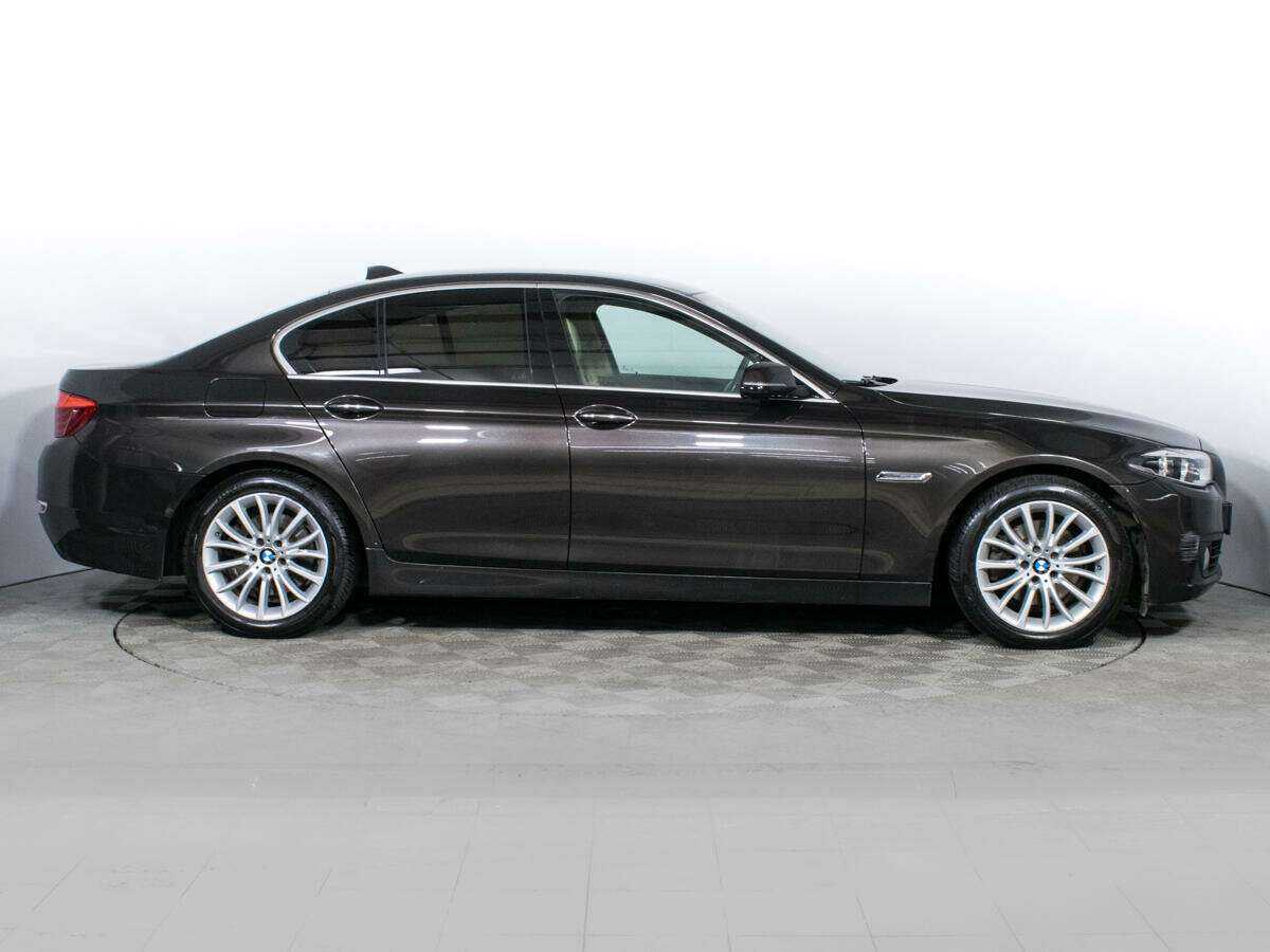 BMW 5 серии с пробегом — 2016 год. Фото: #3