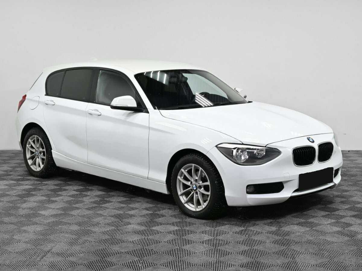 BMW 1 серии с пробегом — 2013 год. Фото: #2