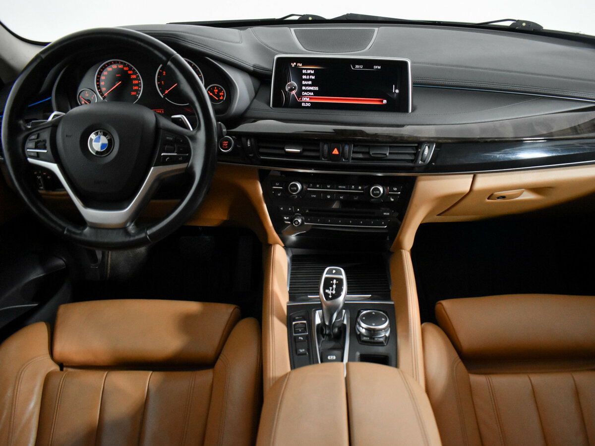 BMW X6 с пробегом — 2016 год. Фото: #9