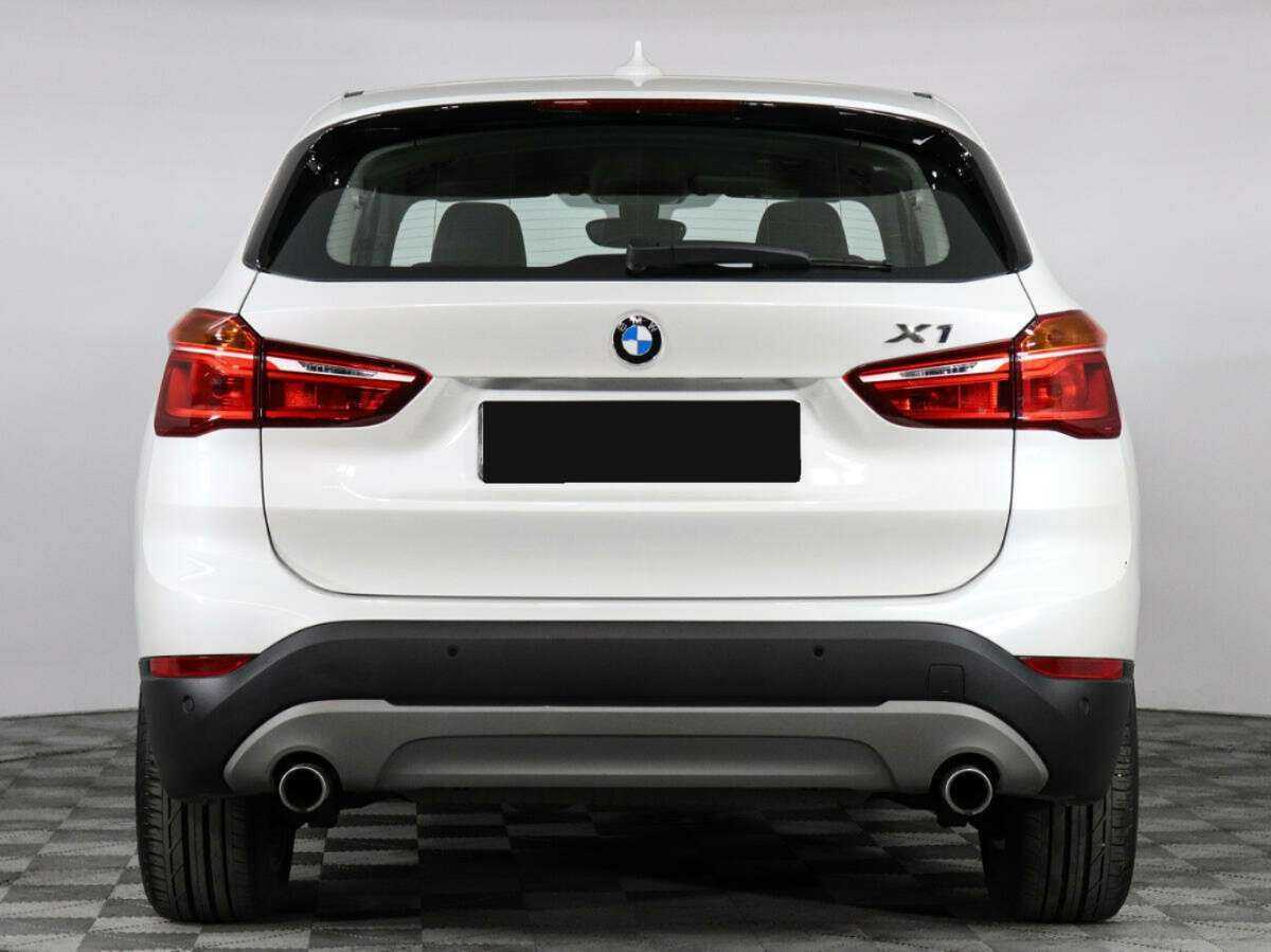 BMW X1 с пробегом — 2016 год. Фото: #3
