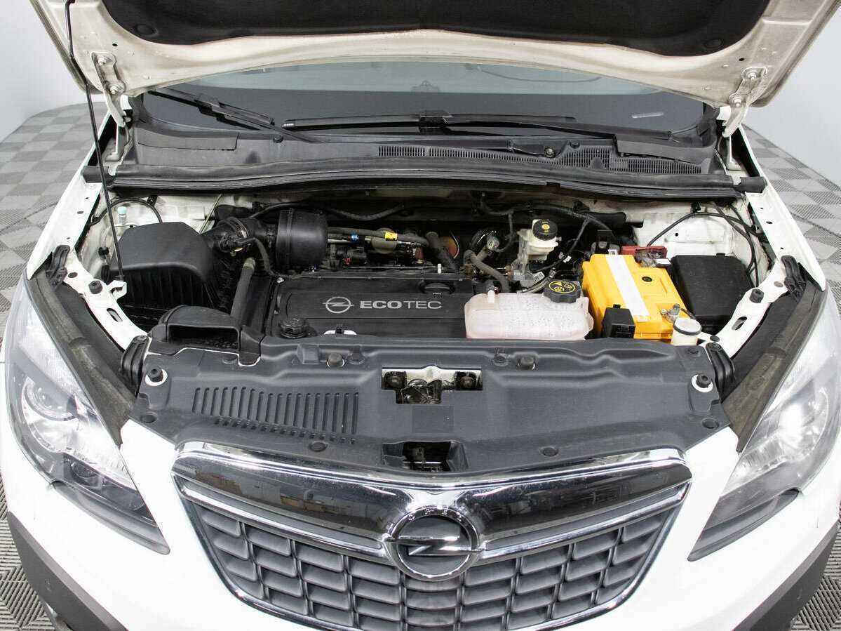 Opel Mokka с пробегом — 2013 год. Фото: #18