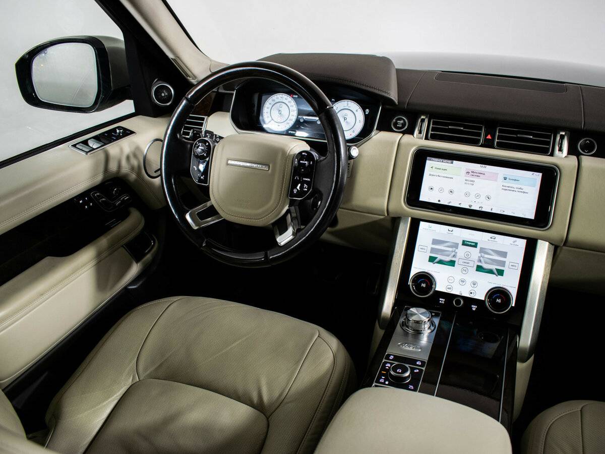 Land Rover Range Rover с пробегом — 2019 год. Фото: #14
