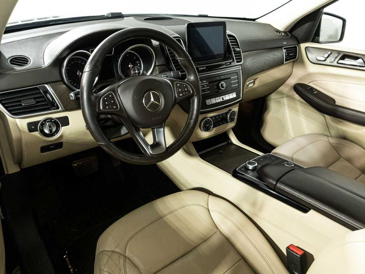 Mercedes-Benz GLE с пробегом — 2016 год. Фото: #8