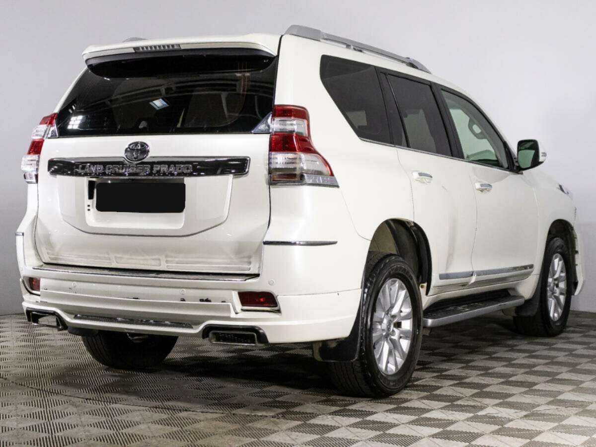 Toyota Land Cruiser Prado с пробегом — 2015 год. Фото: #4